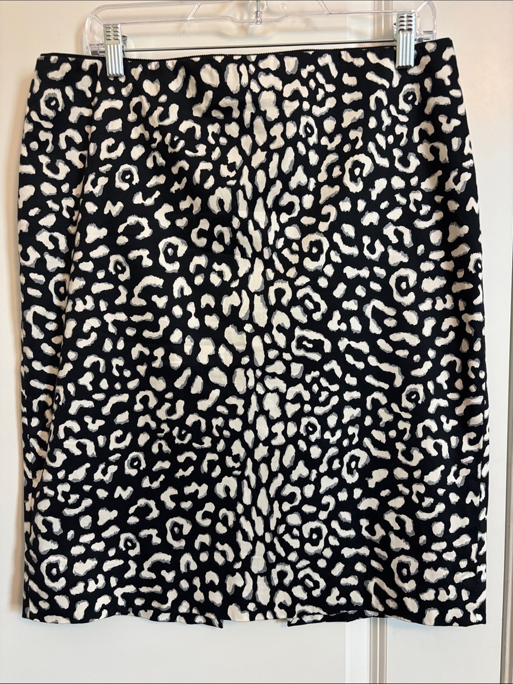White House Black Market Black and White Leopard Pencil Skirt 12